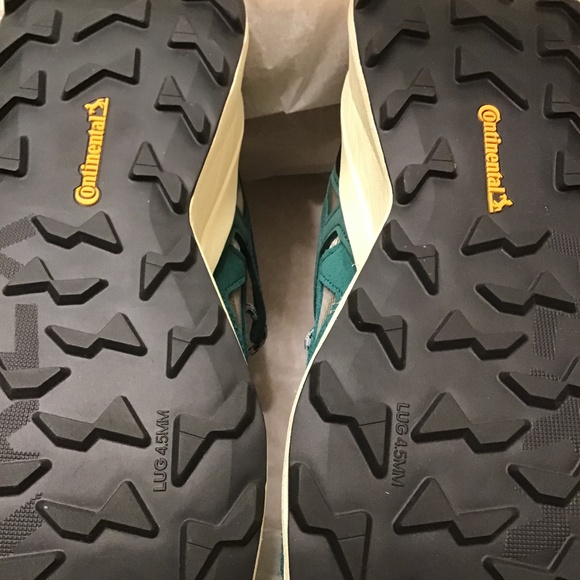 ADIDAS KANTAI HIKING SNEAKERS - Picture 8 of 16